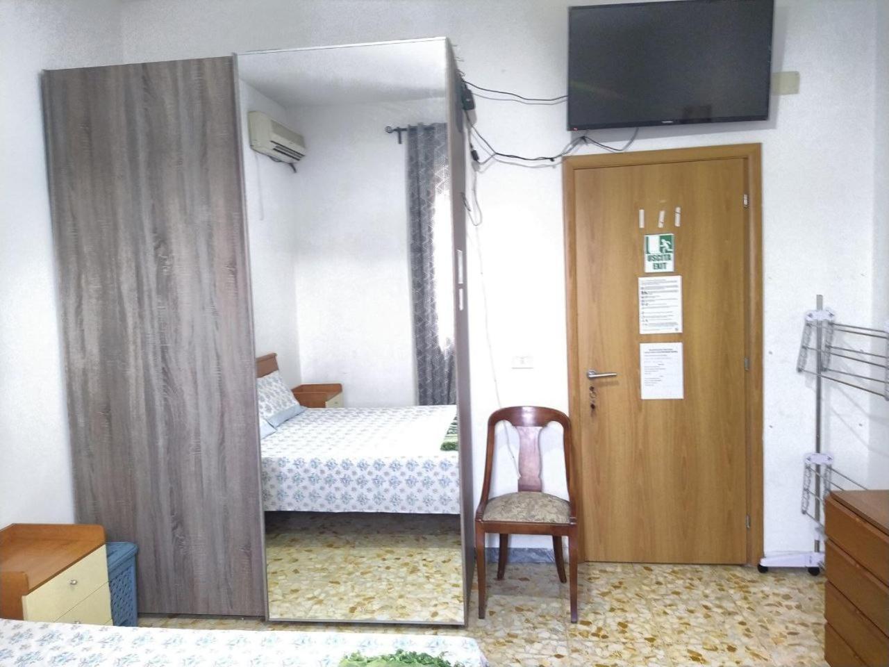 Guest House O Affittacamera Roma Dış mekan fotoğraf